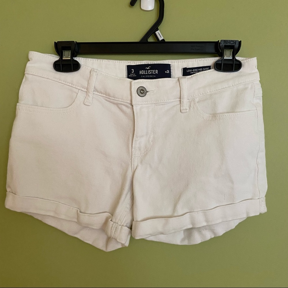 Hollister Low Rise MIDI Short Size 3